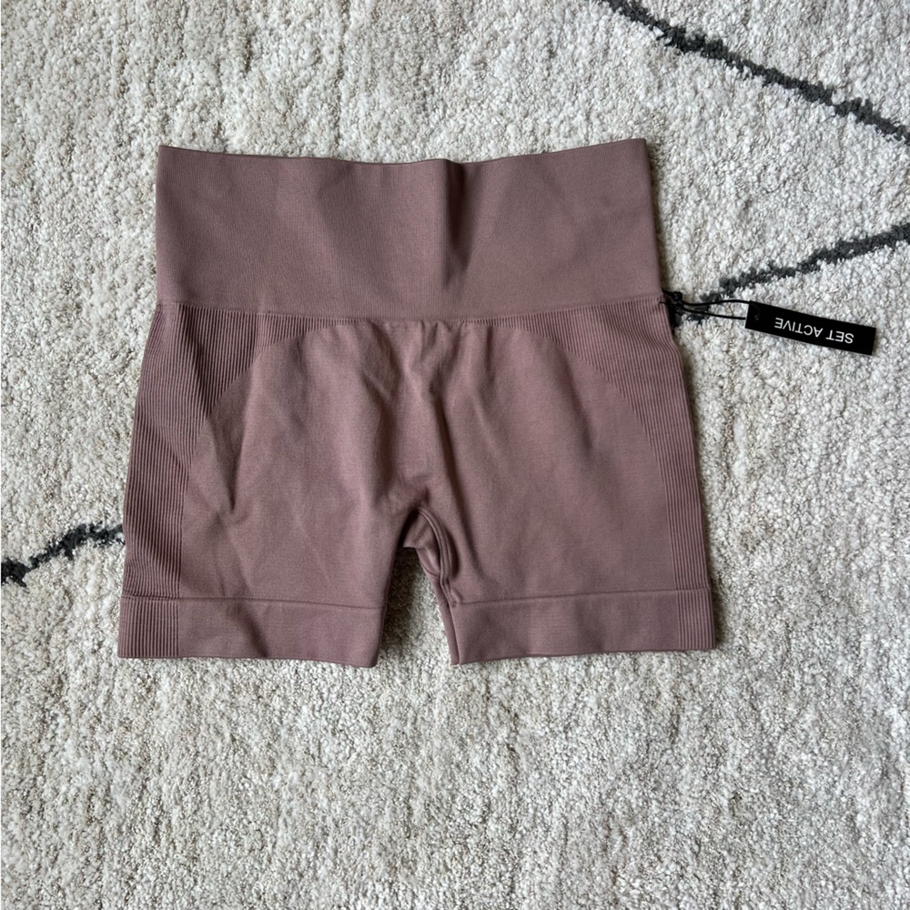 NEW SET ACTIVE SCULPTFLEX BIKER SHORTS IN BLOOM